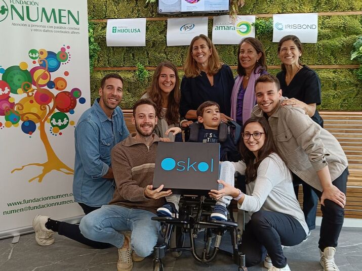 We dedicate our efforts to supporting people with special needs.